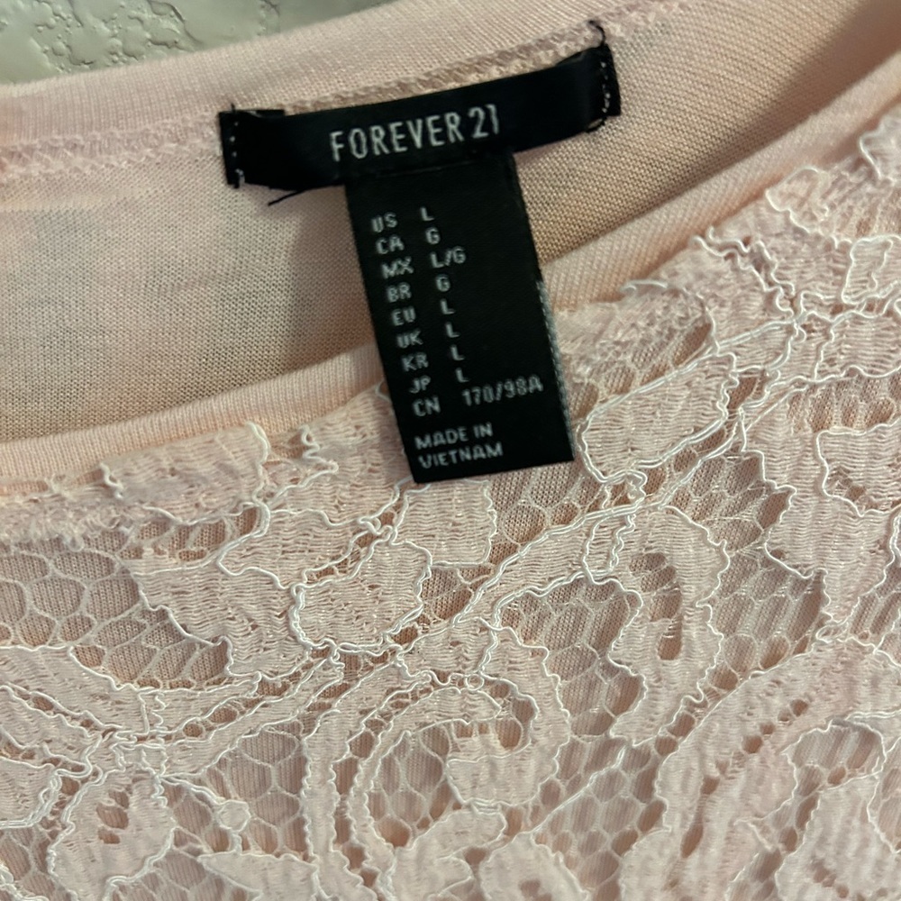 Forever 21 Light Pink Laceā Top - Picture 4 of 5